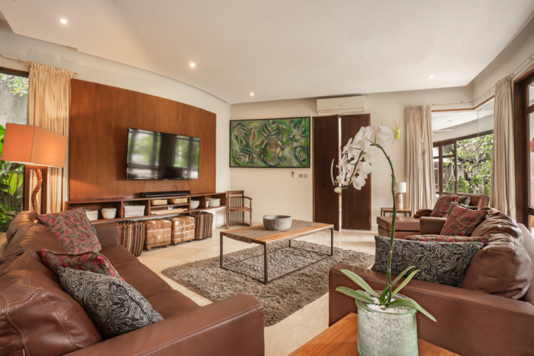 4 Copy of NHM06889 HDR