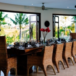 5 Copy of Villa Umah Daun Dining table