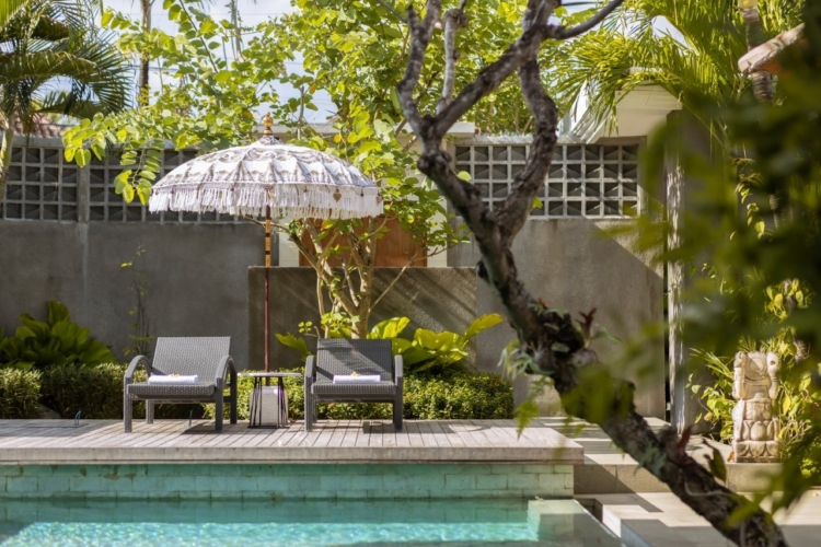 Copy of 11 Pool Eksterior