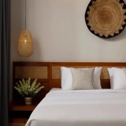 Villa ananya modern bedroom with minimalist bali decor and woven art seminyak 870x500